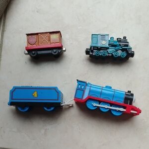 Thomas The‎ Tank Engine Thomas & Friends Blue & Red Toy Train Set Metal